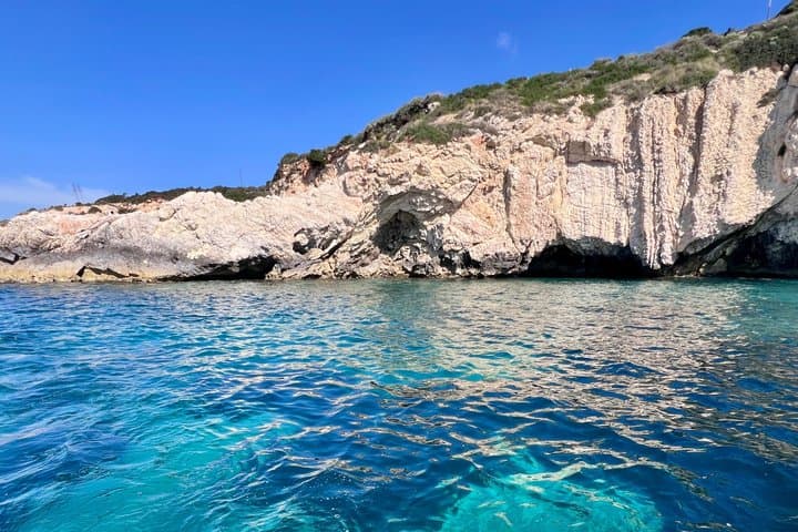 Catamaran tour stops bathing and snorkeling toast with prosecco