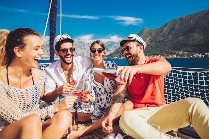 Capri Island Boat Tour from Positano with Snorkel and Free Time
