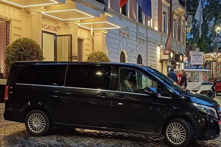Private Transfer from Venice Airport to Chioggia Port