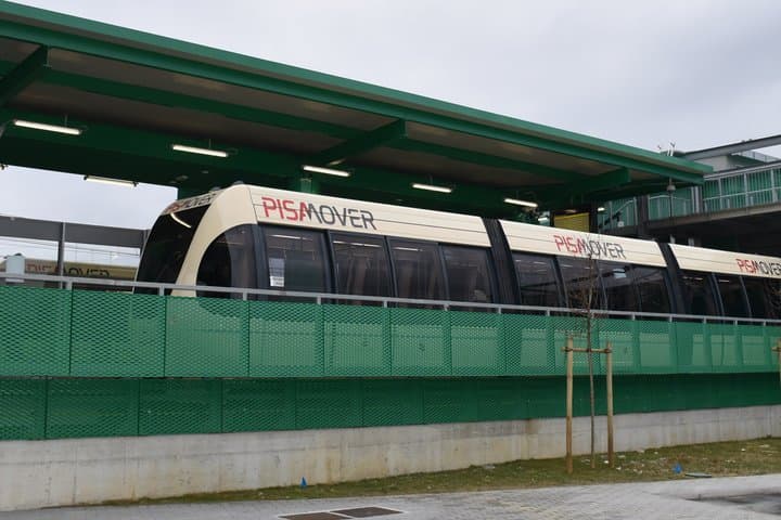 Transfer to Pisa Airport and Central Station