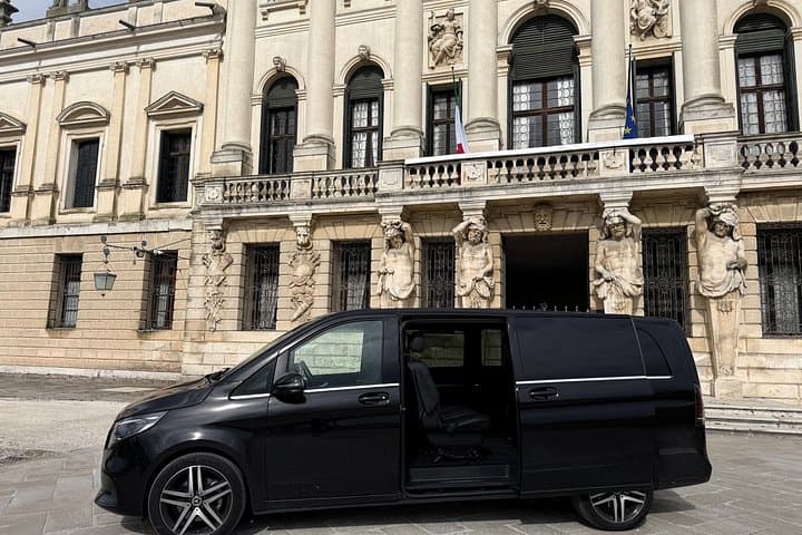 Transfer Venice to Ravenna Port or Ravenna Port to Venice