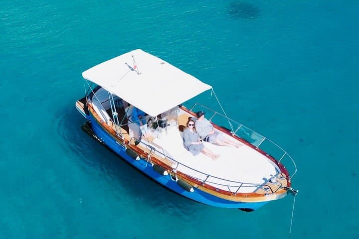 Cagliari boat tour: hidden beaches - aperitif - snorkelling