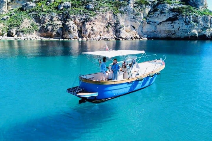 Cagliari boat tour: hidden beaches - aperitif - snorkelling