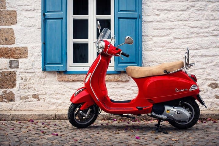 Lake Como Vespa Rental 4hour Self Drive Italian Scooter Adventure