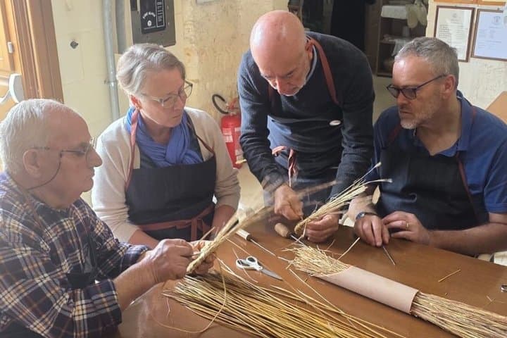 Lecce : Half day E-Bike tour, Artisan workshop & Olive Oil Taste
