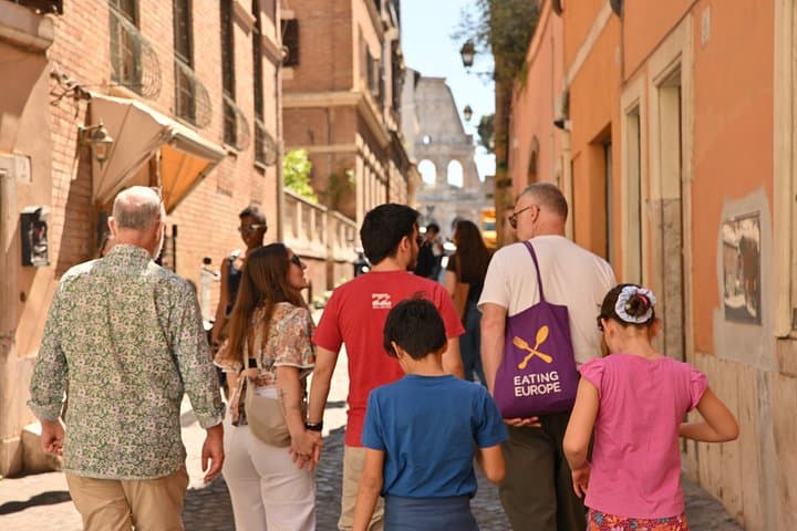 NEW Rome Morning Food Tour in Monti with Rooftop Breakfast