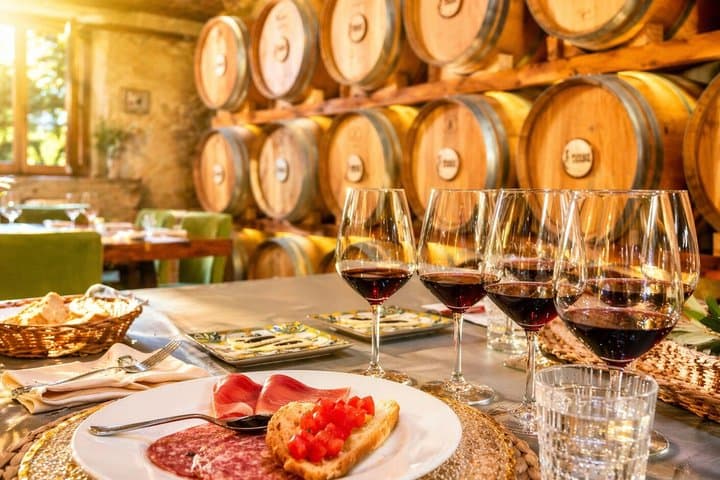 San Gimignano, Chianti, and Montalcino Day Trip from Siena
