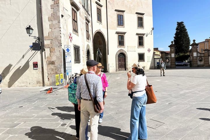Pisa Street Food Tour and City Highlights Walking Tour