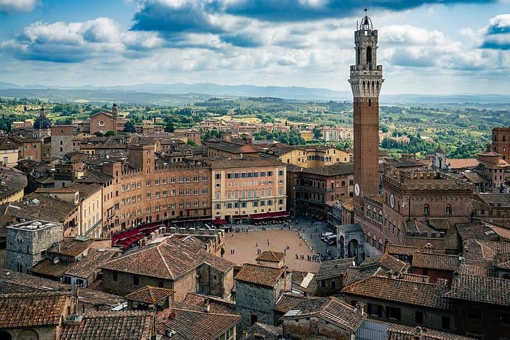 Self Guided Walking Tour of Siena