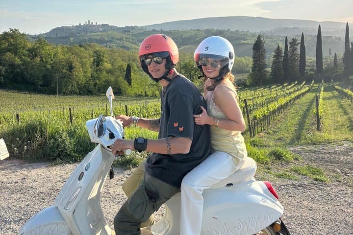 Tuscany Vespa & Wine Tour, lunch, medieval villages, wine tasting