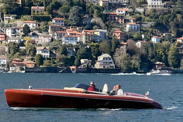 Private Lake Como Tour by Classic Wooden Boat