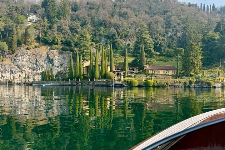 Private Lake Como Tour by Classic Wooden Boat