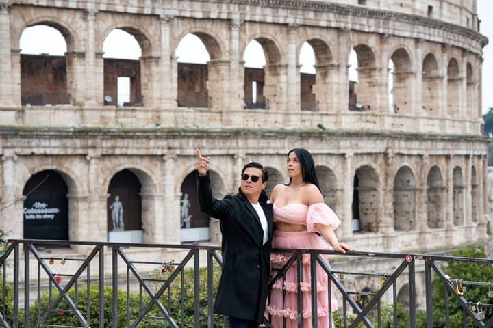 Rome: Colosseum Photoshoot, Private & Custom Experience
