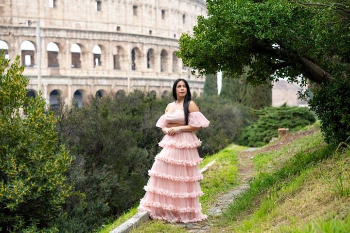 Rome: Colosseum Photoshoot, Private & Custom Experience