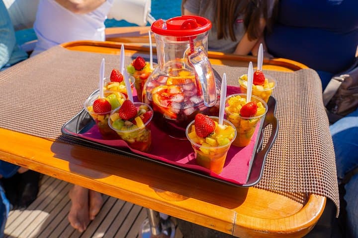 Sunset Boat Tour and Cinque Terre Aperitif from Monterosso