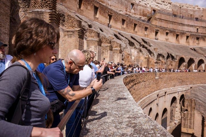Colosseum & Roman Forum: Unlock the History