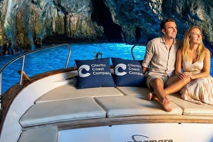 Boat tour to discover the Costa del Mito of Capo Palinuro