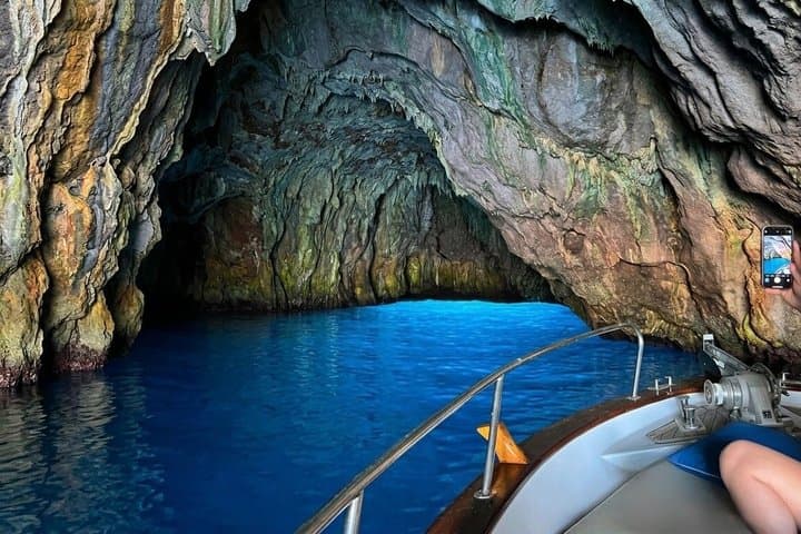 Boat tour to discover the Costa del Mito of Capo Palinuro