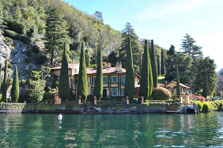 Luxury Private Boat Tours on Lake Como with Prosecco