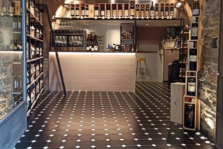 Wine Tasting with Cured Meats and Cheeses in Bergamo