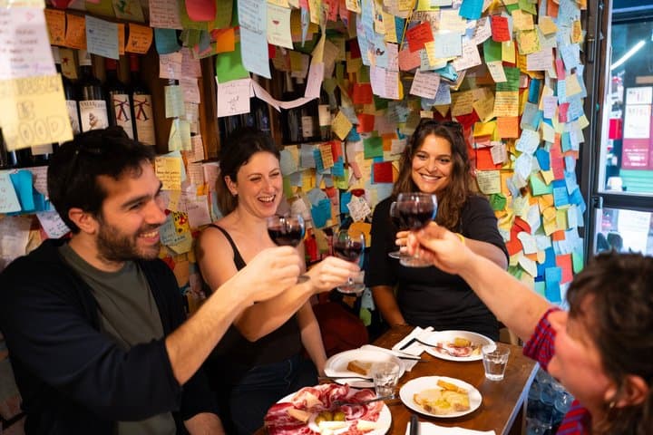 Florence Food & Wine Tour: Tuscan Tastings in the Historic Center