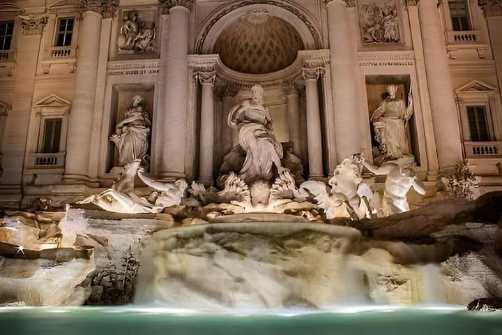 Rome: Trevi Fountain Entry Ticket + Guided Tour - english/spanish