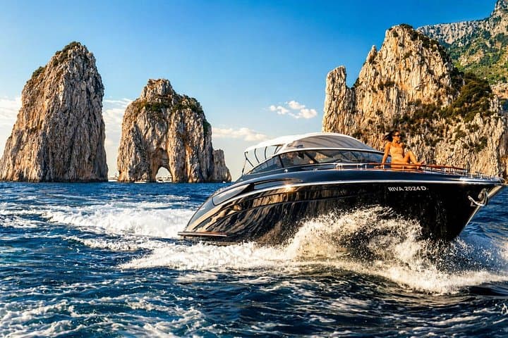 Half day around Capri by Rivarama 44 speedboat