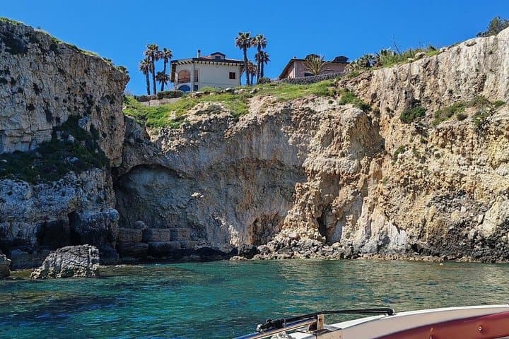 Syracuse Tour of Ortigia Island and the Sea Caves