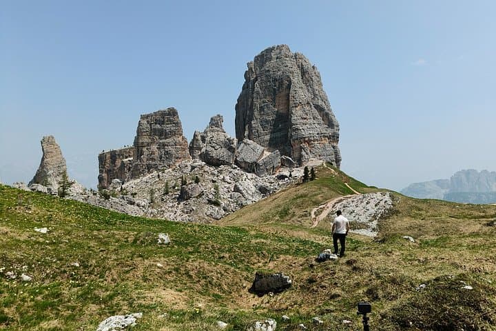 Iconic 5 Torri Hike Panoramic Dolomites Experience