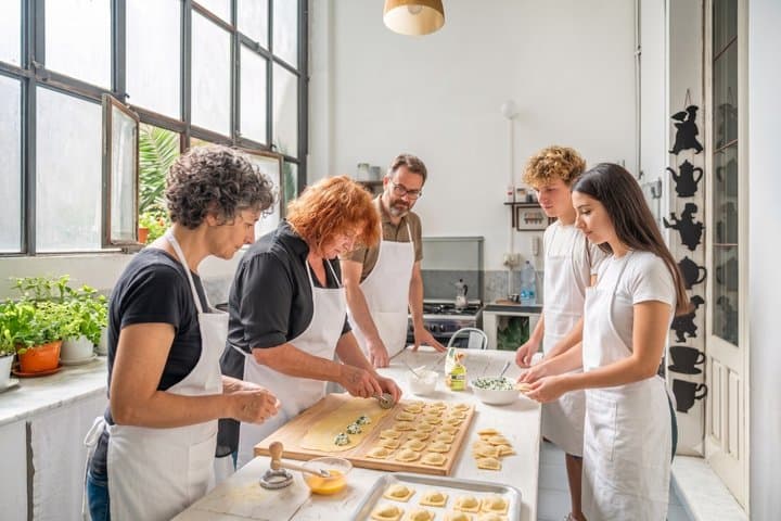 Catania Home Cooking: Pistachio Ravioli, Sicilian Pasta & Wine
