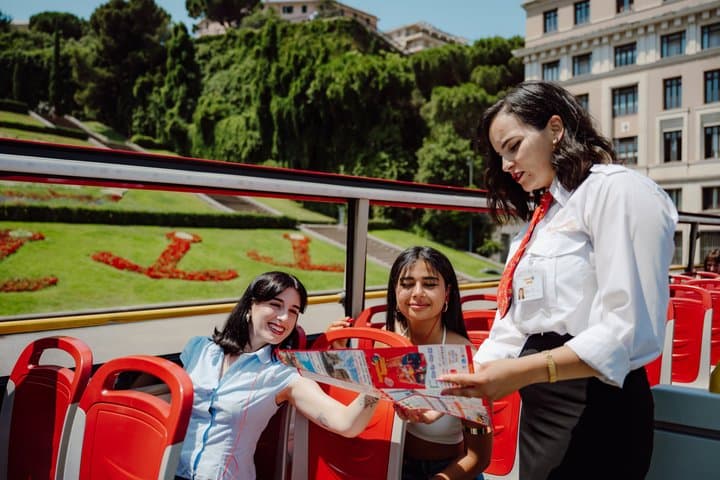 Genoa Open Bus Tour with Live Guide