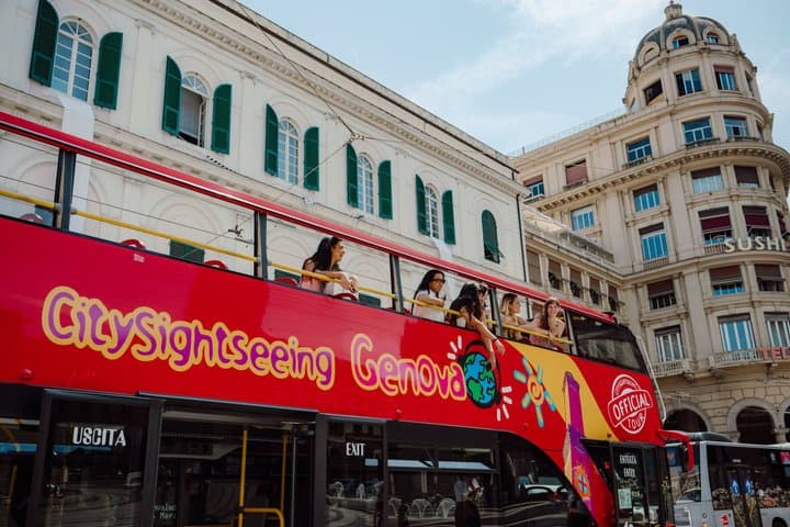 Genoa Open Bus Tour with Live Guide