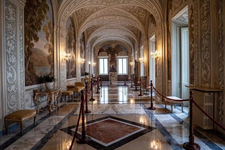 Castel Gandolfo: Pope Summer Residence And Gardens Tour from Rome