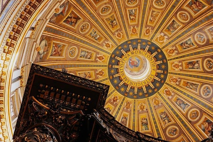 St. Peters Basilica, Papal Tombs and Underground Grottoes Tour