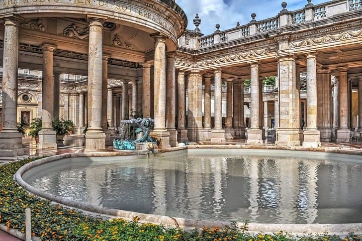 3 Days Private Florence Spa Wellness and Caves Experience
