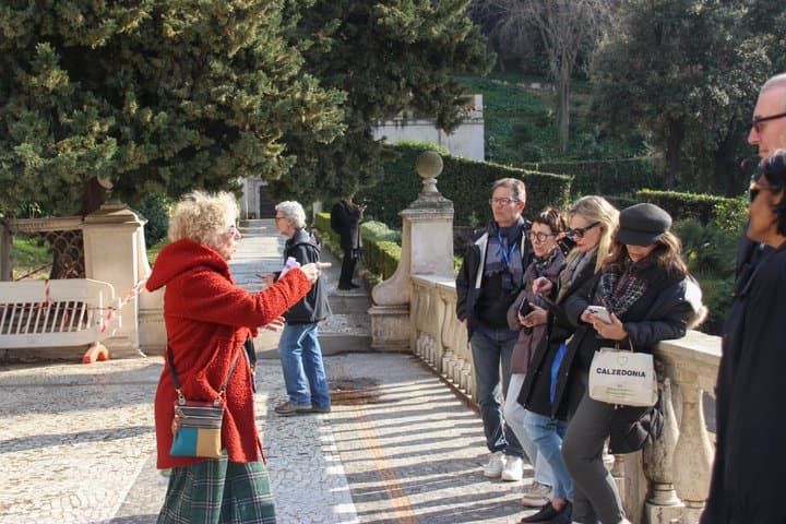 Round Trip from Rome to Tivoli Day Tour