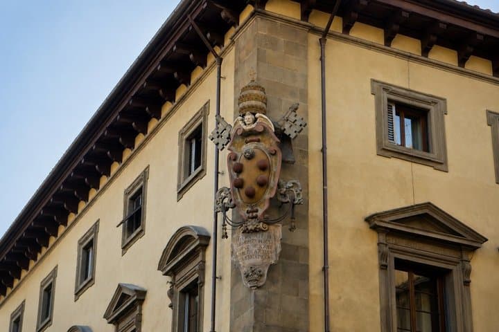 Late Afternoon Medici Tour: Renaissance Art, Power & Stories