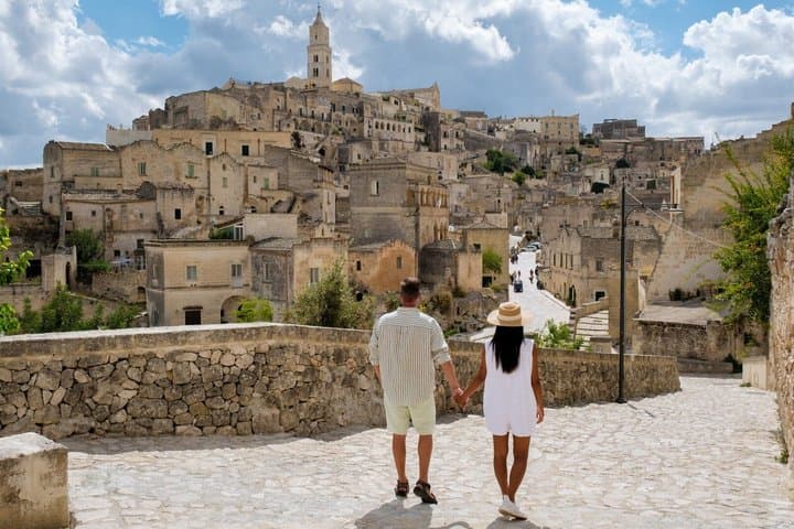 tour from Bari by bus to Matera and Altamura with Guide to Matera