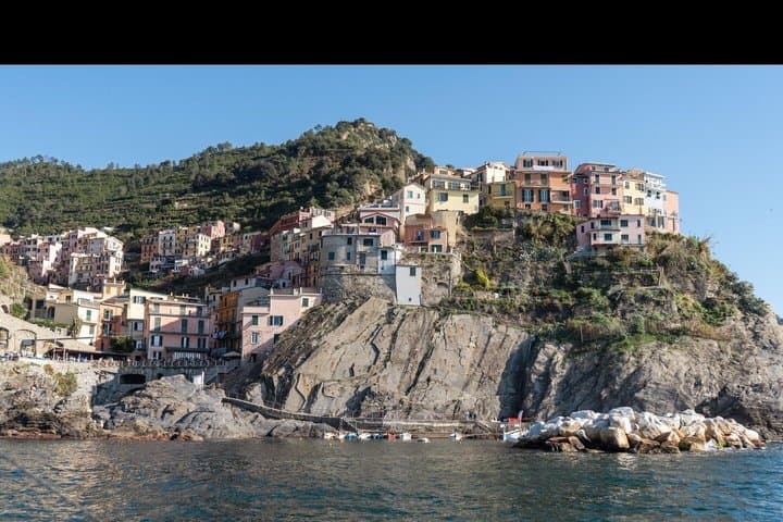 Cinque Terre Day/Sunset Boat Tour Swim Snacks and Prosecco