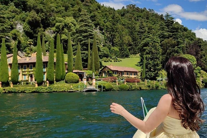 Como, Bellagio & Varenna: Small Group from Milan, Villas Cruise