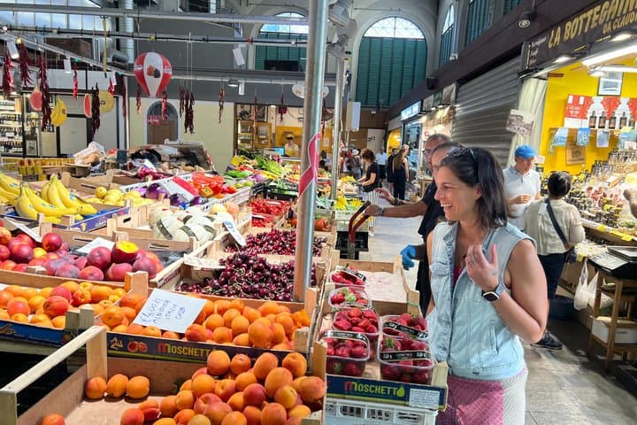 Florence Cooking Course with Historic Local Market Visit