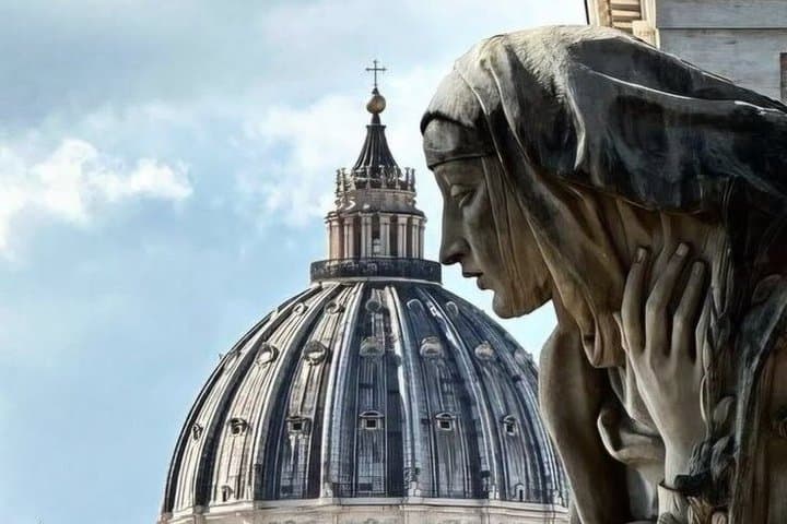 Guided tour of Vatican Museums, Sistine Chapel and Basilica