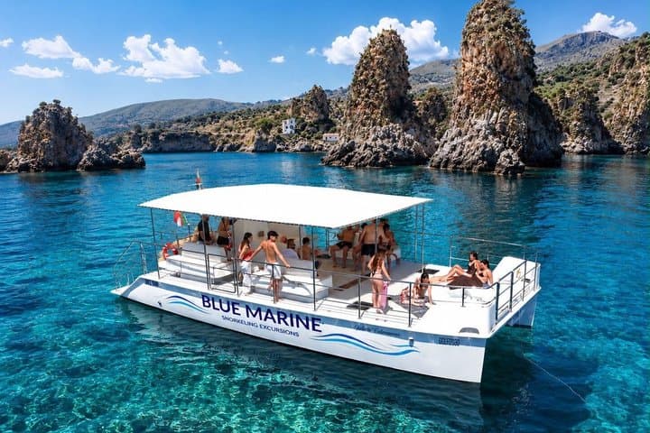Catamaran tour Zingaro Reserve, Scopello and Caves
