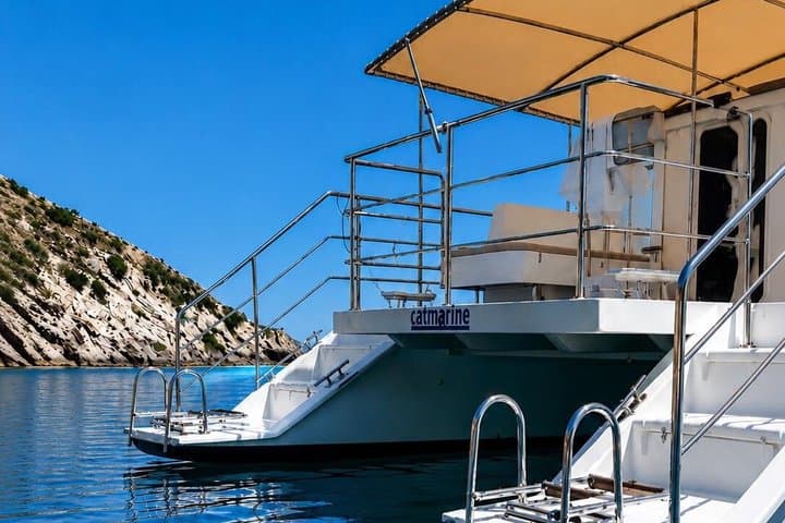 Catamaran tour Zingaro Reserve, Scopello and Caves
