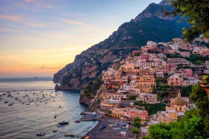 From Naples: Amalfi Day Trip to Positano Guided tour by Sea