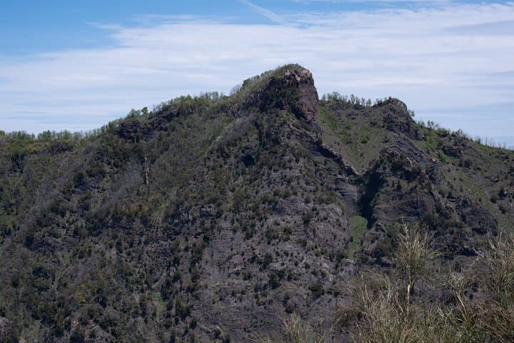 Tour Mount Vesuvius with Entry Tickets and Round Trip Transfer Included
