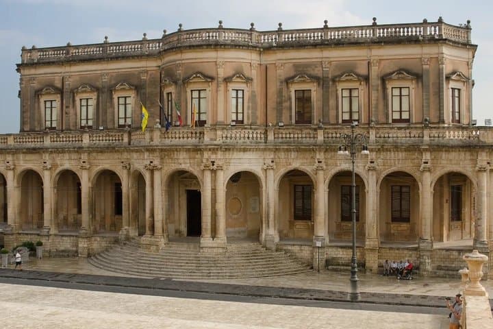 Noto Self Guided Walking Tour Baroque Landmarks Audio and Quiz