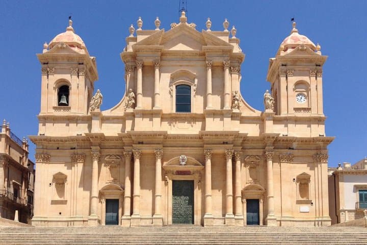 Noto Self Guided Walking Tour Baroque Landmarks Audio and Quiz