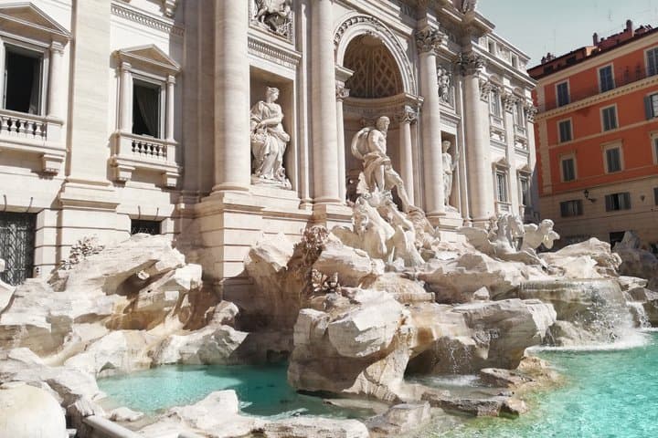 Capuchin Crypt and Underground Tour of the Trevi Fountain