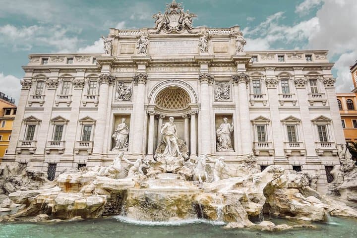 Capuchin Crypt and Underground Tour of the Trevi Fountain